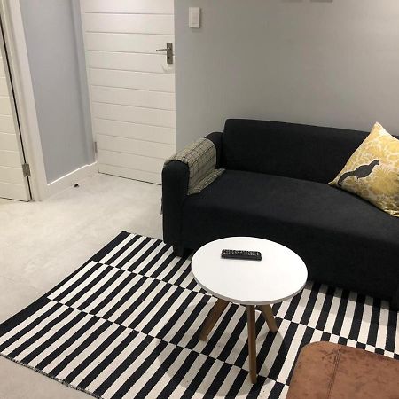 דירות קייפטאון Private Bachelor Pad In Sea Point מראה חיצוני תמונה