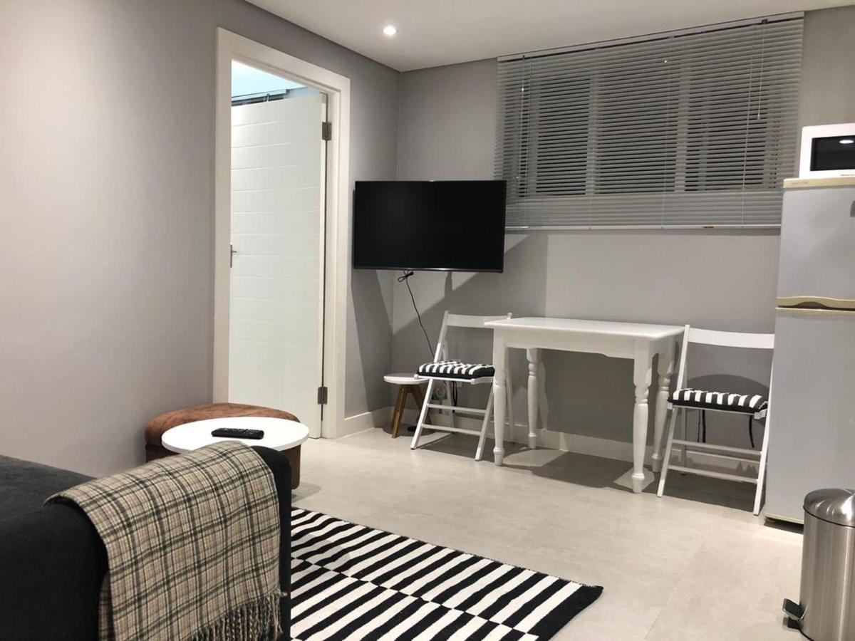דירות קייפטאון Private Bachelor Pad In Sea Point מראה חיצוני תמונה