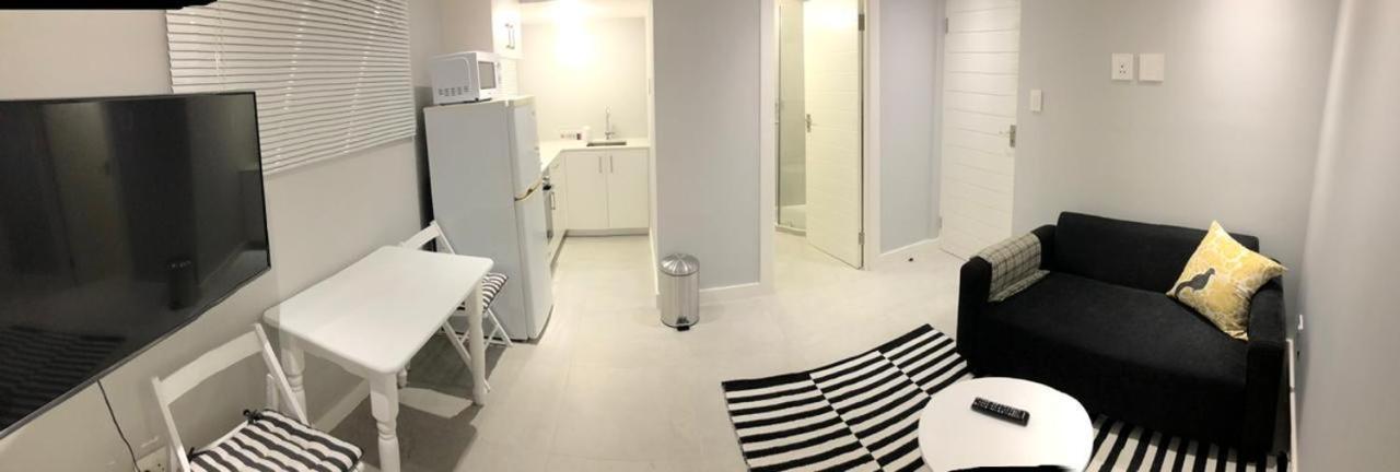 דירות קייפטאון Private Bachelor Pad In Sea Point מראה חיצוני תמונה