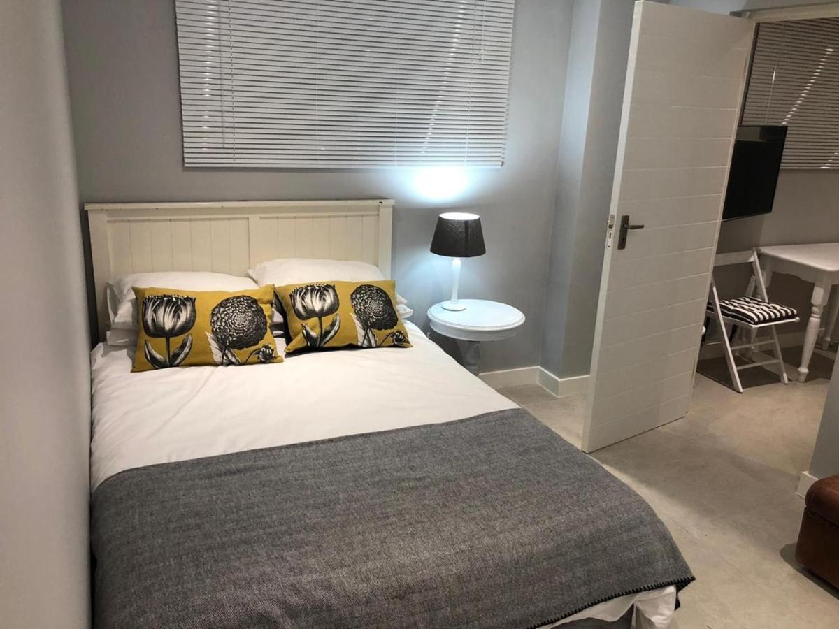 דירות קייפטאון Private Bachelor Pad In Sea Point מראה חיצוני תמונה